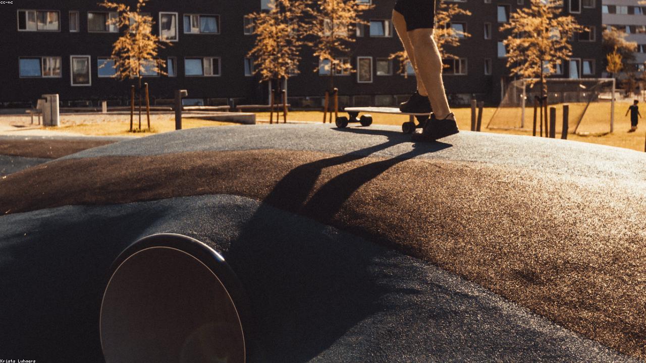 Sähkölongboard aloittelijalle – täydellinen opas ostamiseen ja ajamiseen